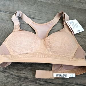 VS incredible sport bra 34A NWT